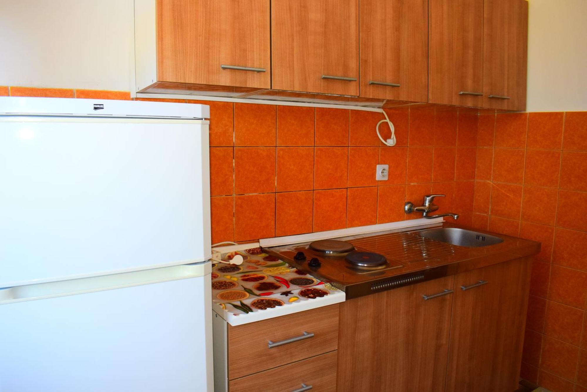 Apartments Milica Malinska Rom bilde